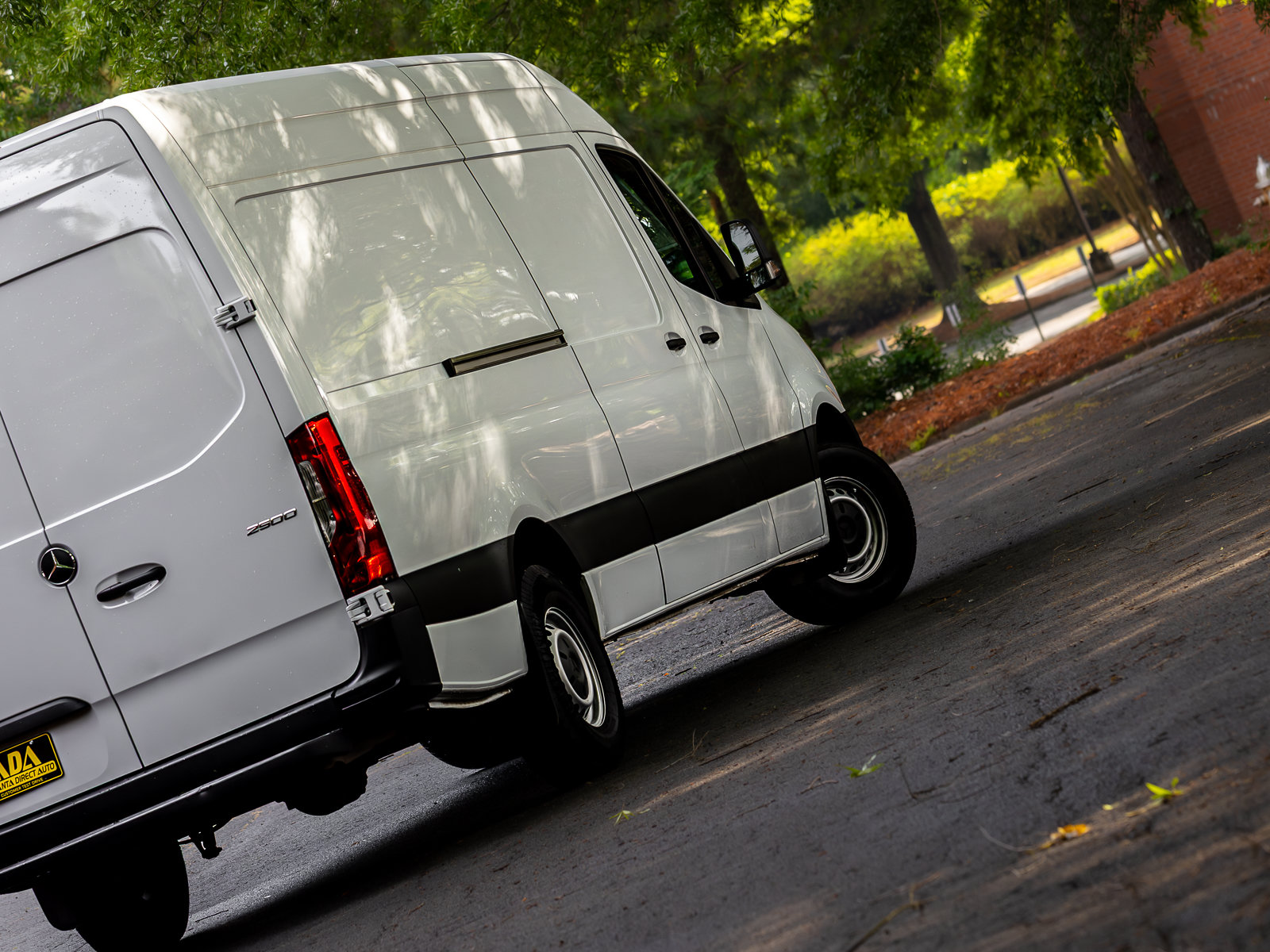 Used 2022 Mercedes-Benz Sprinter 2500 image 26