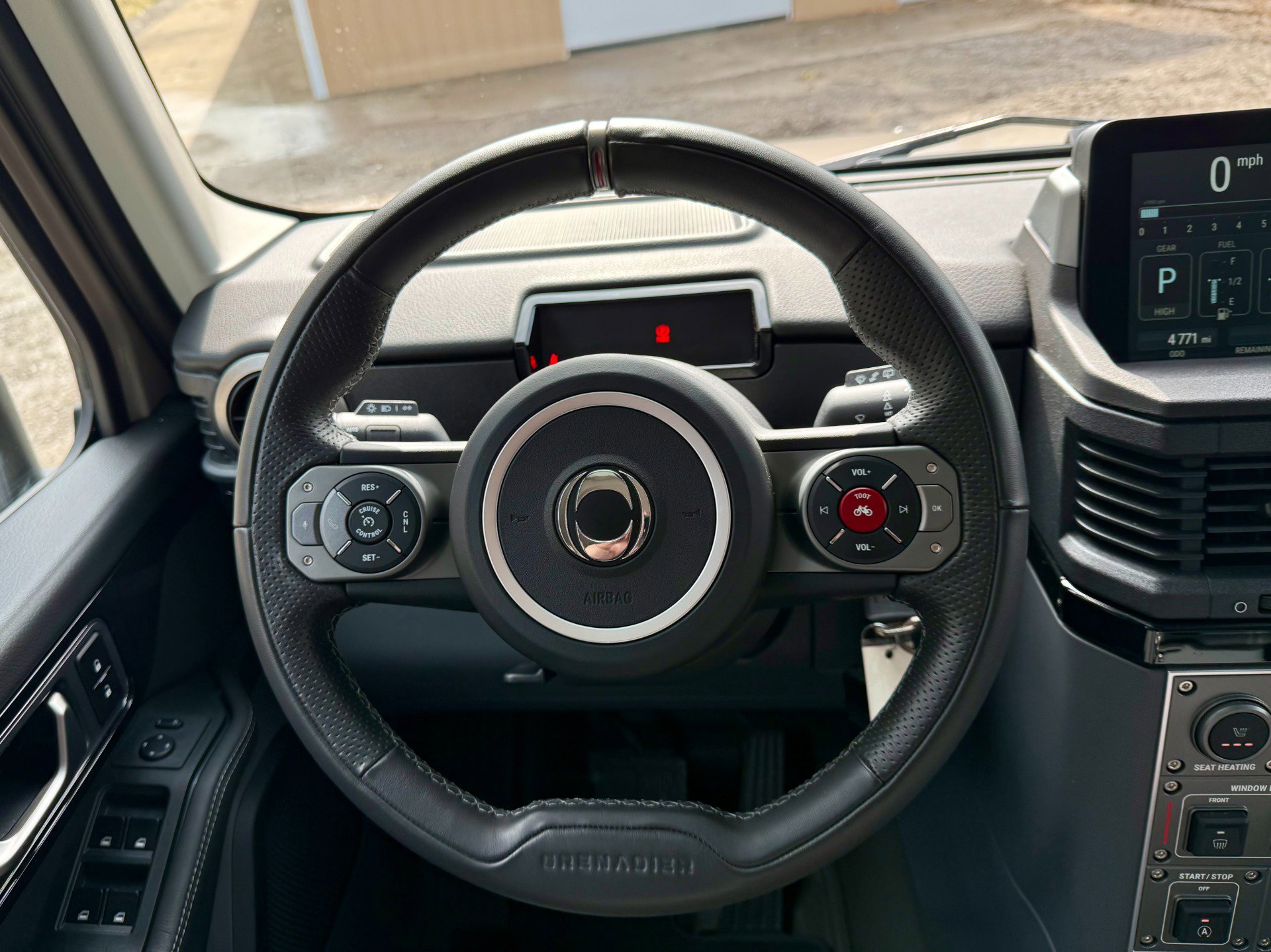 Used 2025 INEOS Grenadier image 33