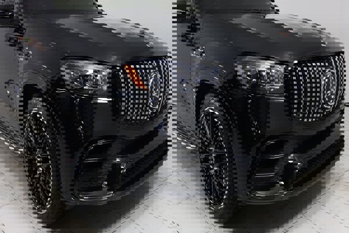 Used 2021 Mercedes-Benz GLS 63 AMG 4MATIC image 38