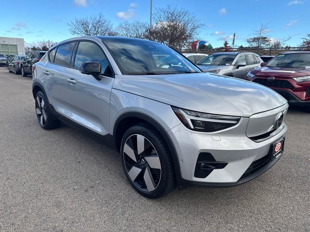 Used 2023 Volvo C40 P8 Recharge Ultimate w/ Protection Package Premier image 11