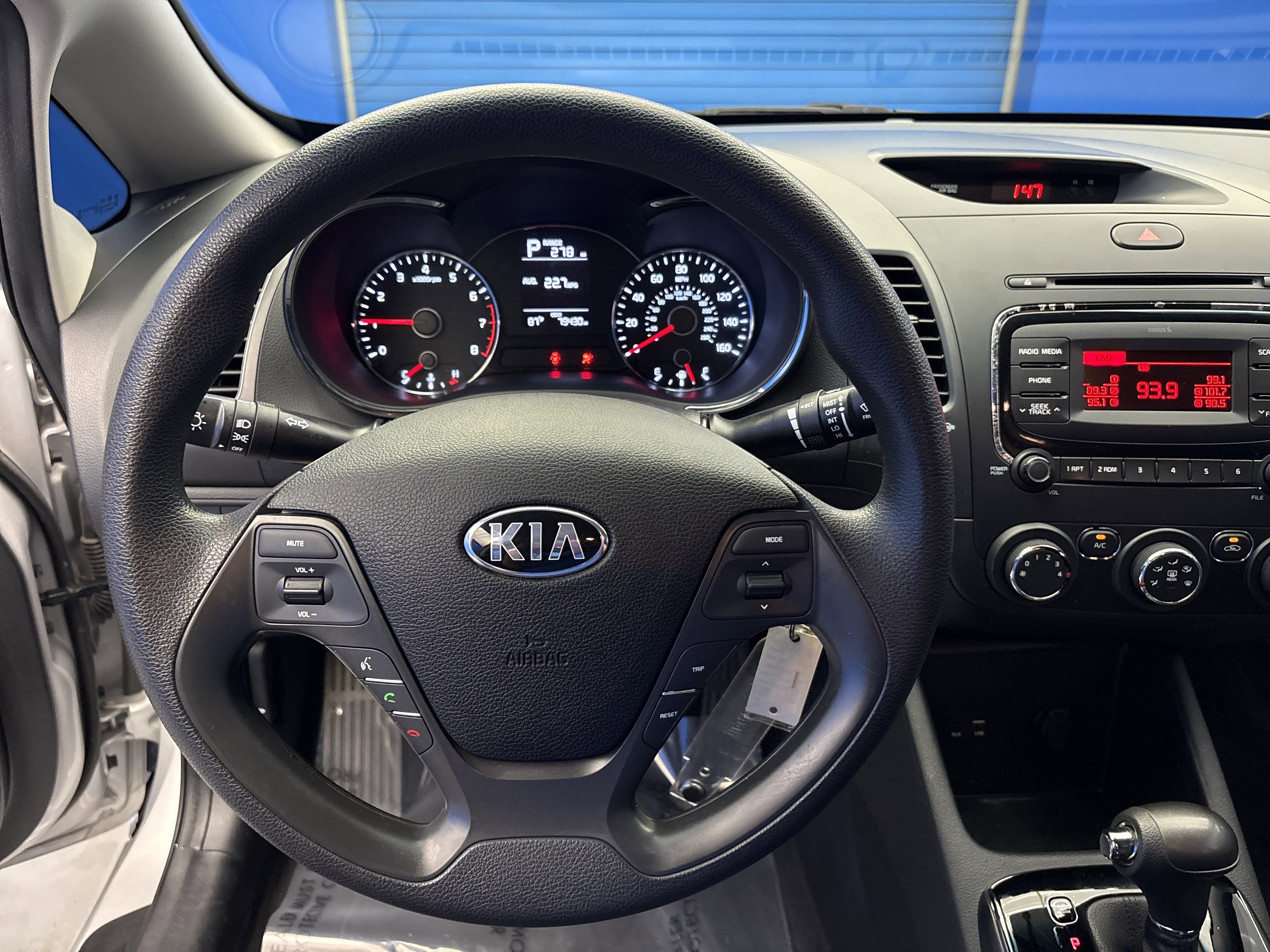 Used 2017 Kia Forte LX FWD image 13
