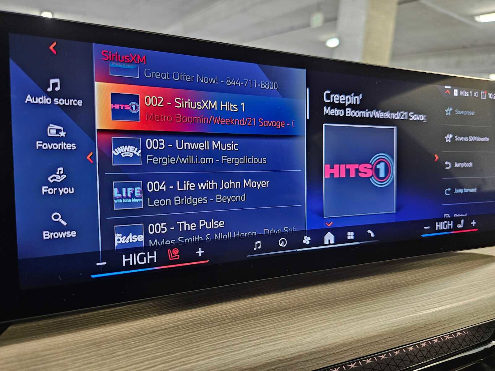 Used 2025 BMW 330i xDrive 330i xDrive w/ Premium Package image 15