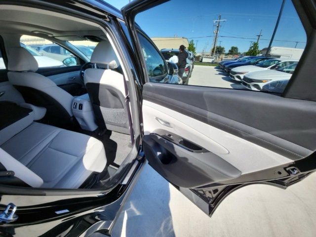 New 2026 Hyundai Tucson Limited image 10