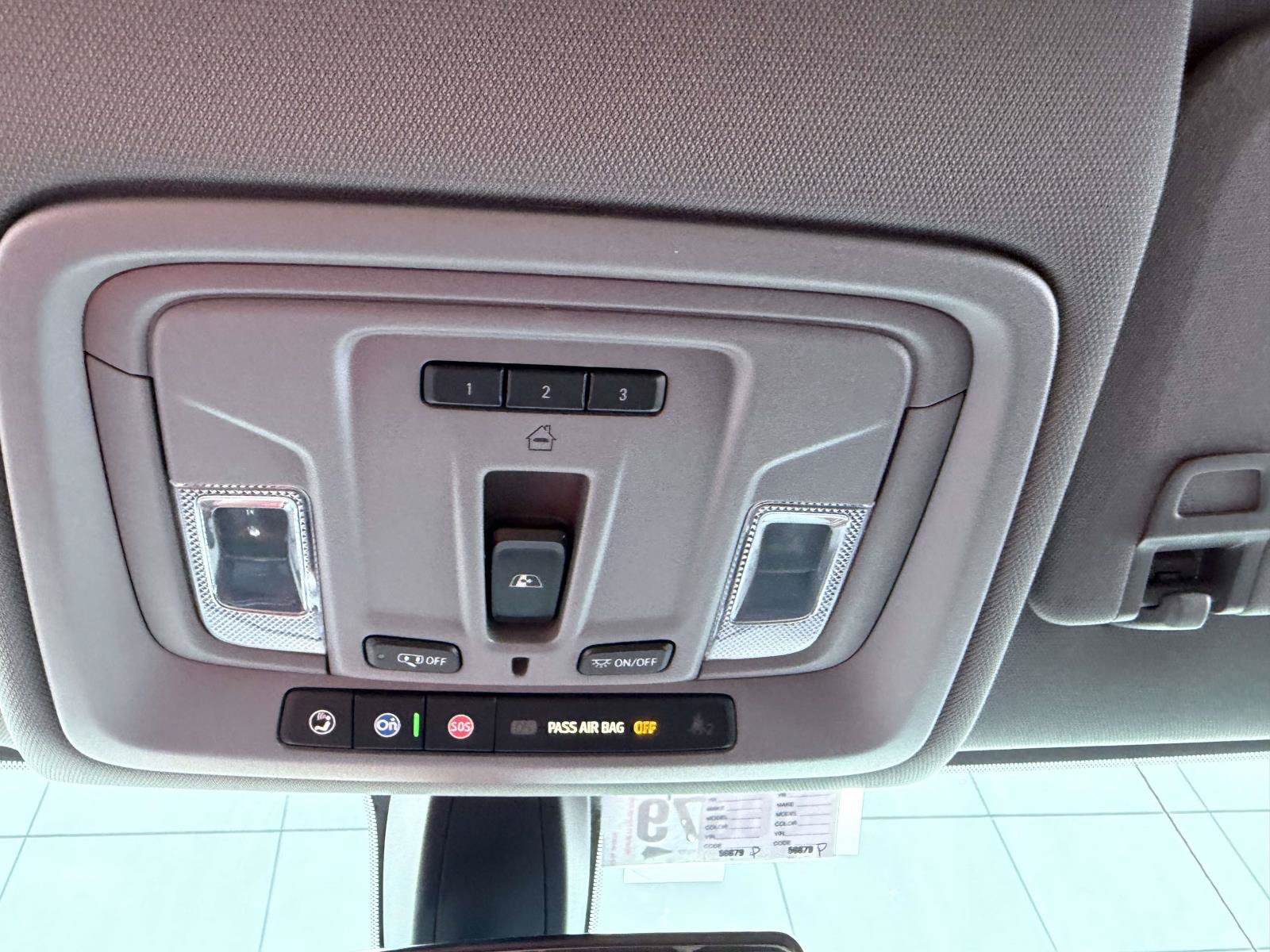Used 2020 Chevrolet Silverado 1500 RST AWD/4WD image 30