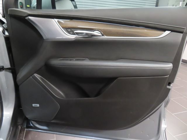 Certified 2024 Cadillac XT6 Premium Luxury w/ Platinum Package image 14