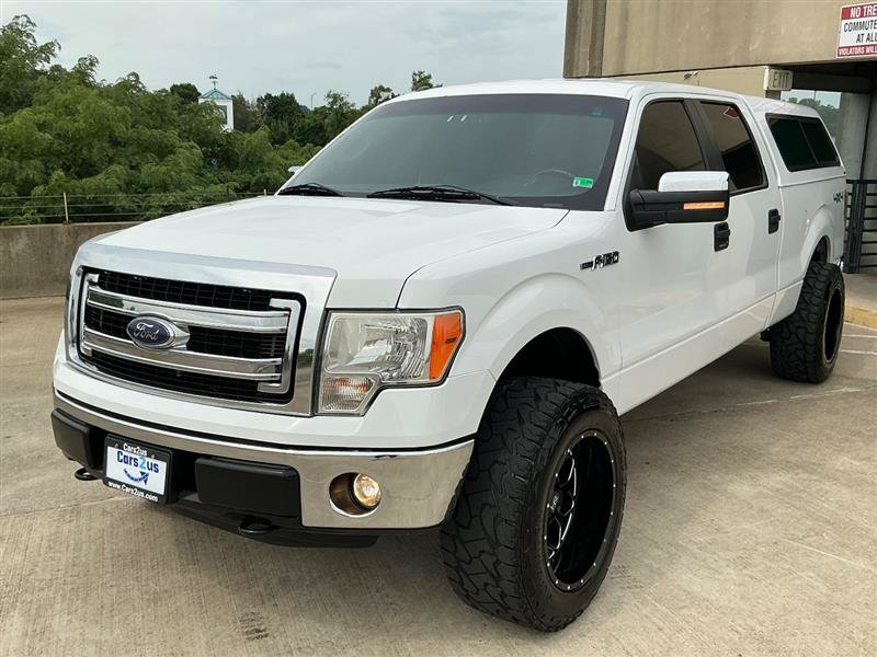 Used 2014 Ford F150 XLT w/ Equipment Group 301A Mid AWD/4WD image 10