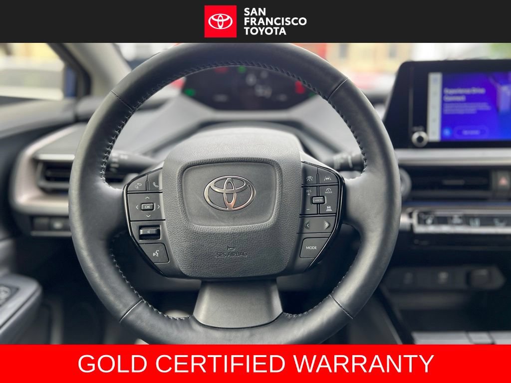 Certified 2025 Toyota Prius XLE FWD image 31