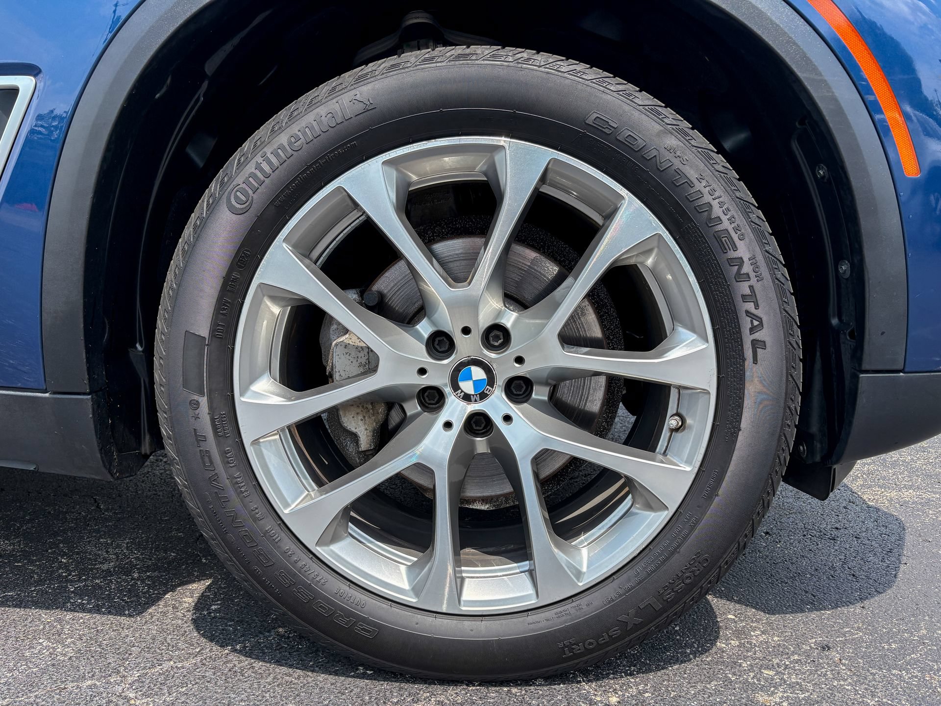 Used 2020 BMW X5 xDrive40i w/ Premium Package AWD/4WD image 32