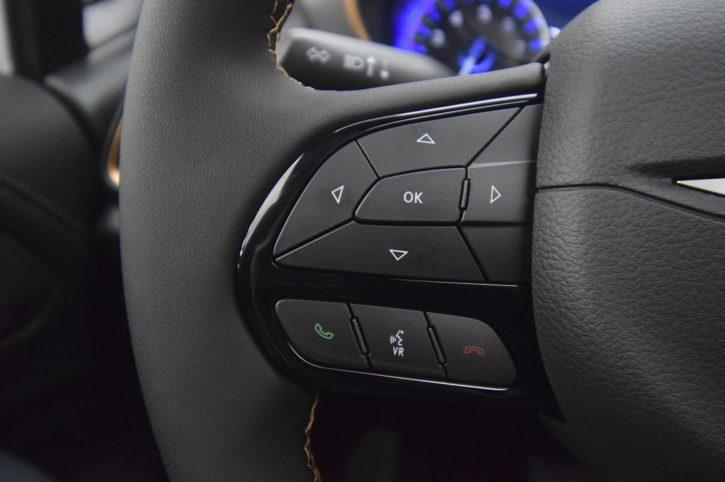 New 2027 Chrysler Pacifica Pinnacle FWD image 29