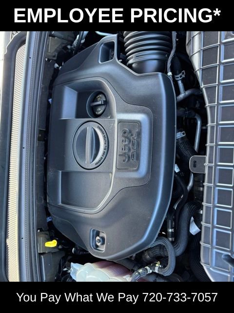 Used 2022 Jeep Grand Cherokee Overland w/ Luxury Tech Group IV AWD/4WD image 26