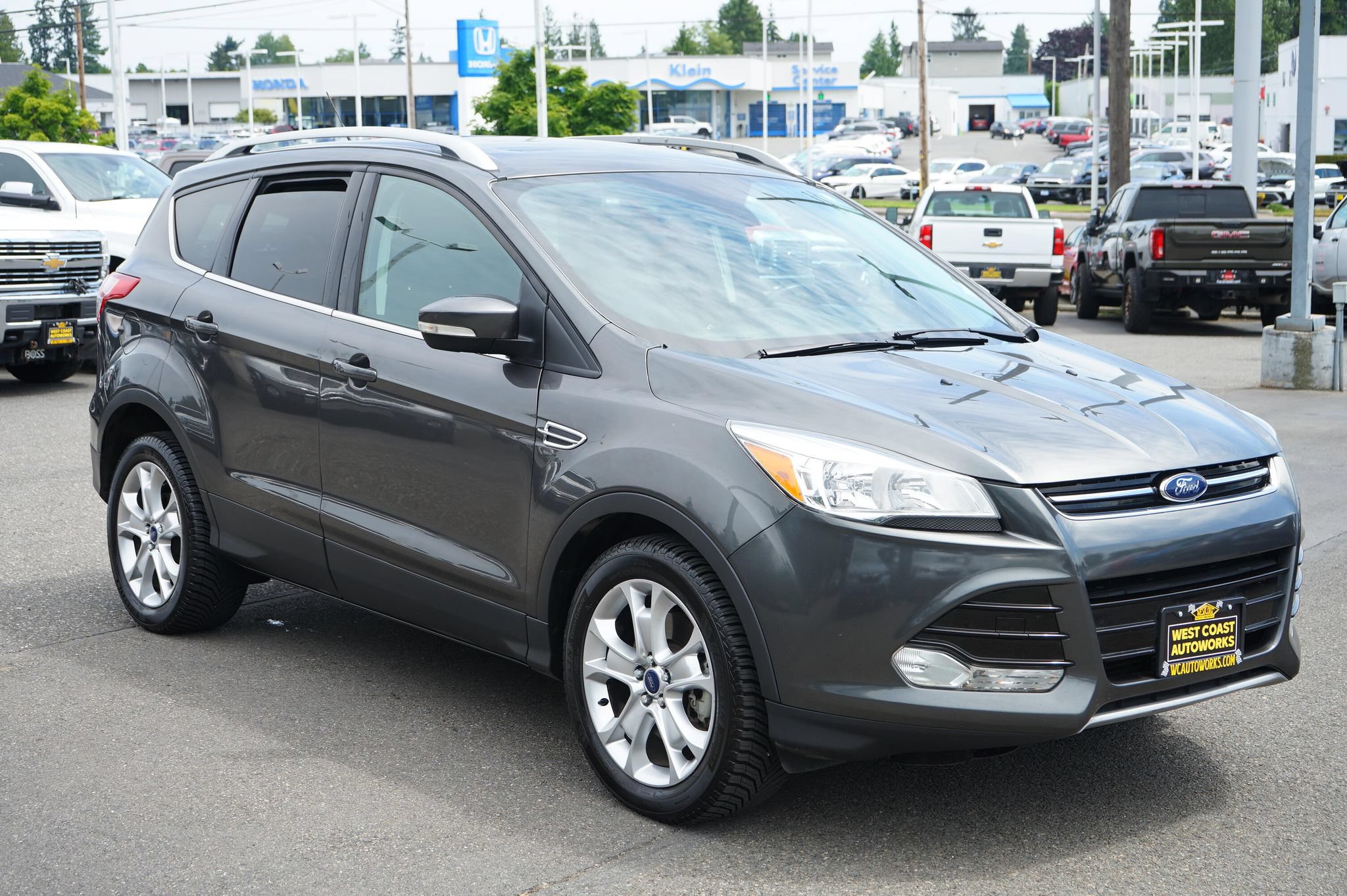Used 2016 Ford Escape Titanium AWD/4WD image 7