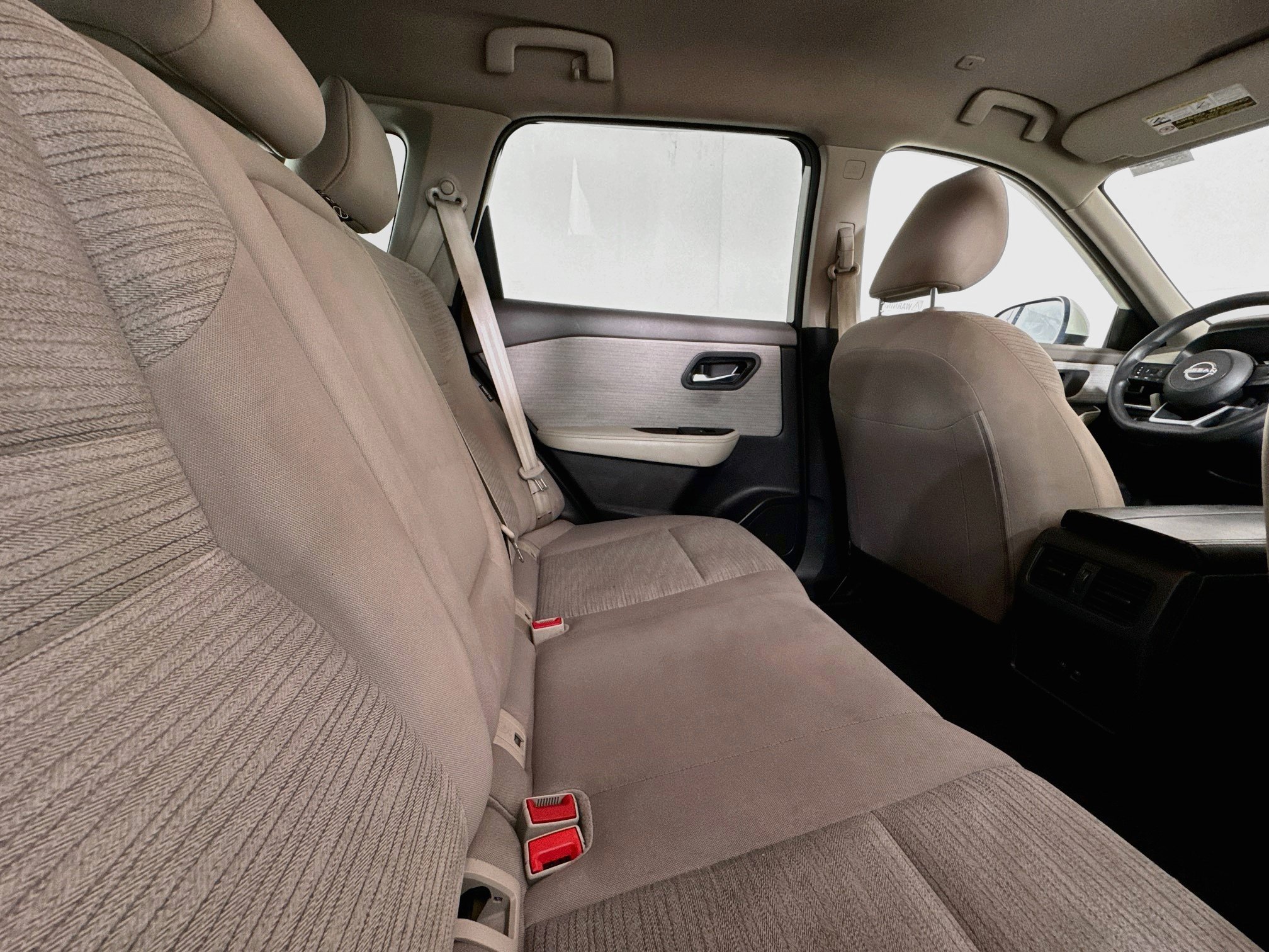 Used 2023 Nissan Rogue SV FWD image 25