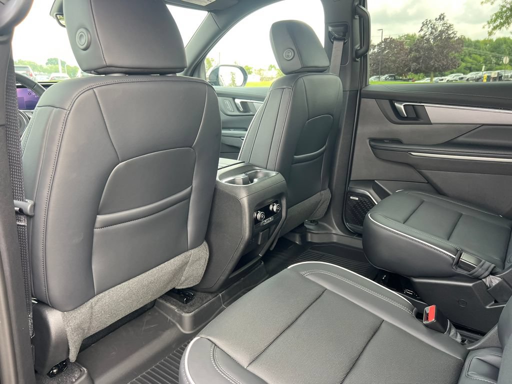 New 2027 Buick Enclave Sport Touring w/ Power Package AWD/4WD image 36