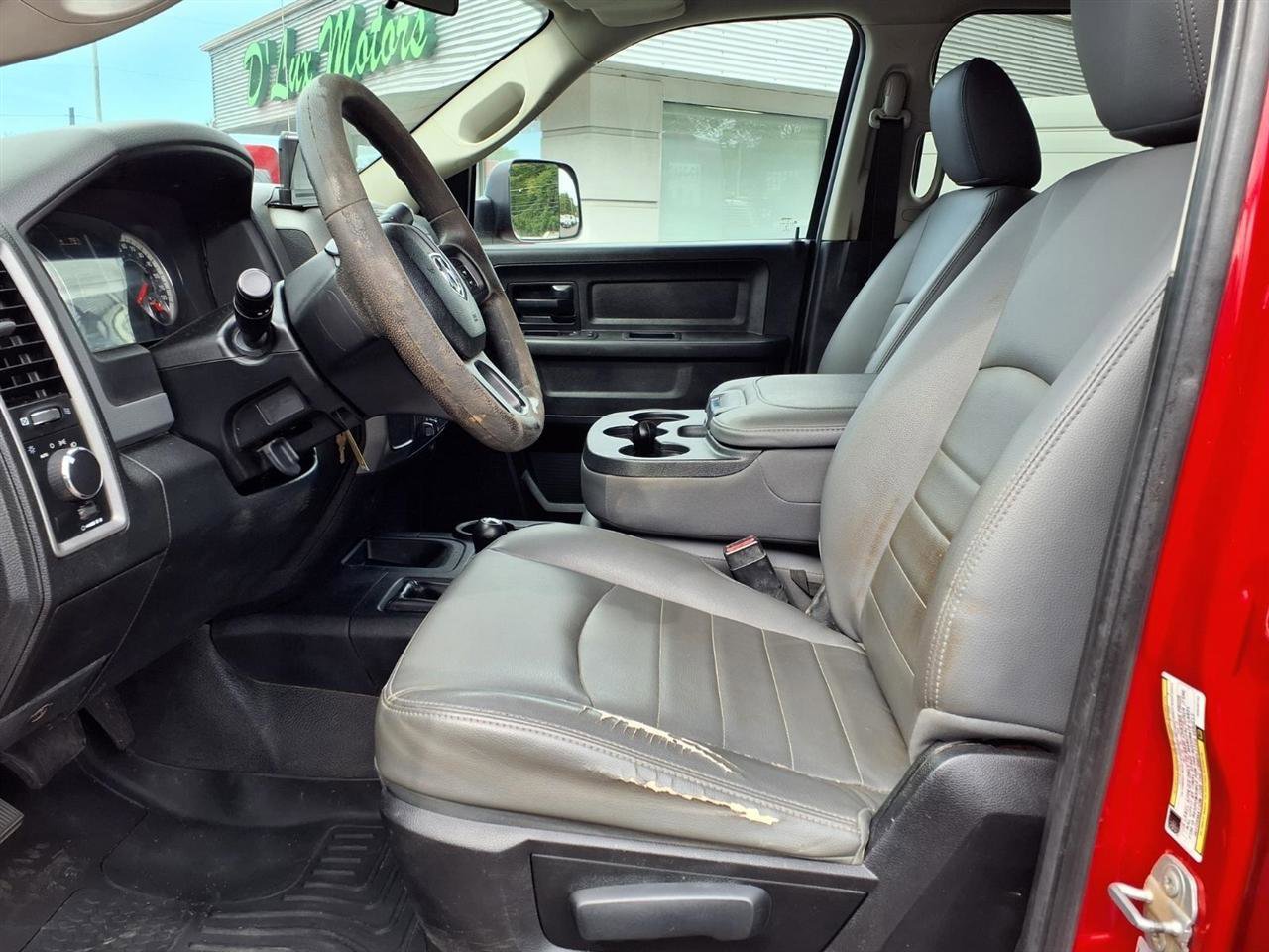 Used 2017 RAM 4500 Tradesman w/ Chrome Appearance Group AWD/4WD image 17