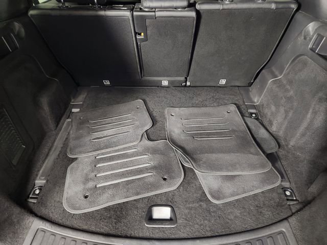 Used 2019 Land Rover Discovery Sport HSE AWD/4WD image 18