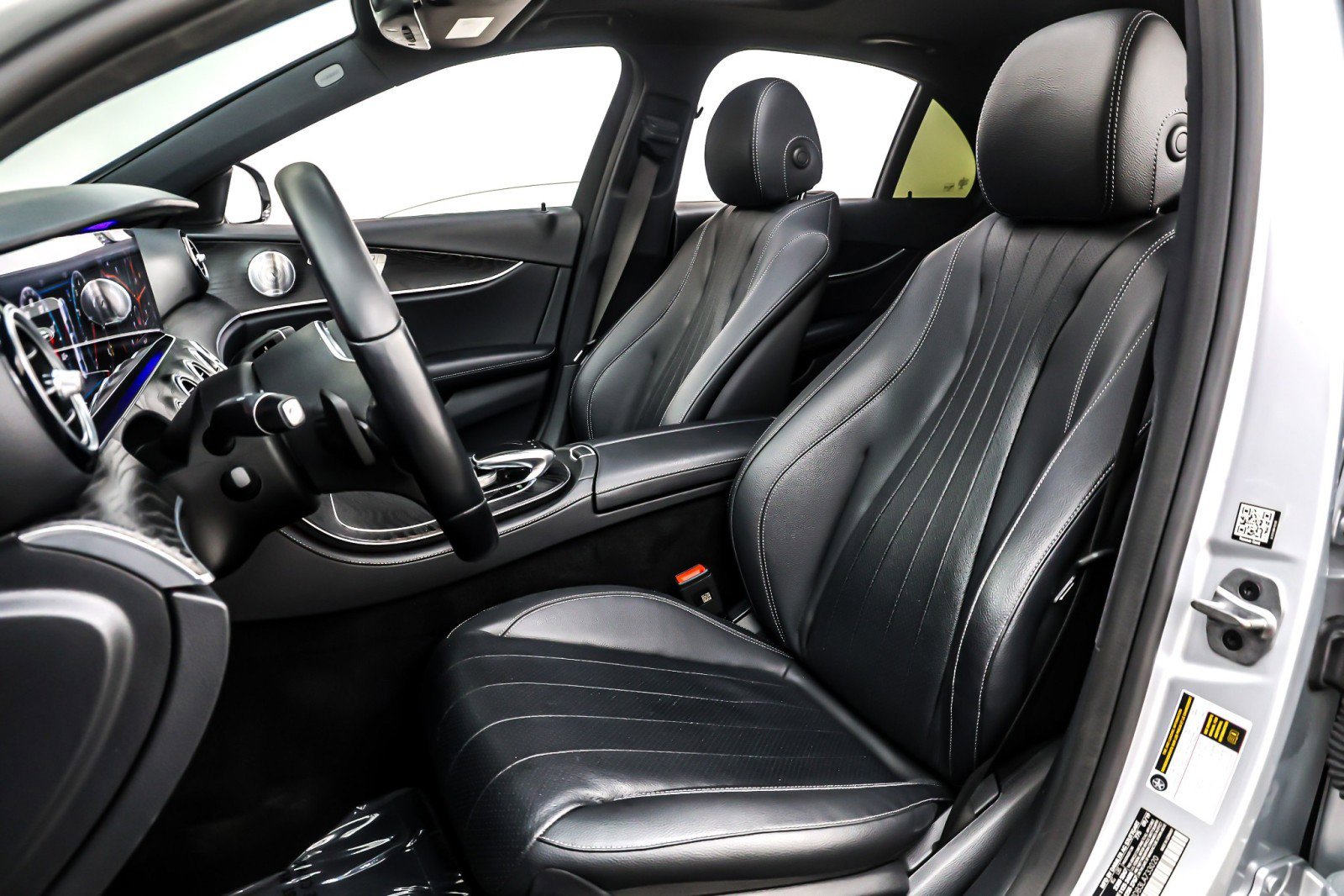 Used 2020 Mercedes-Benz E 350 Sedan image 18