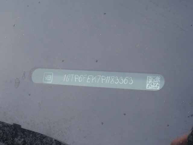 Used 2023 GMC Canyon Denali w/ Denali Black Edition image 28