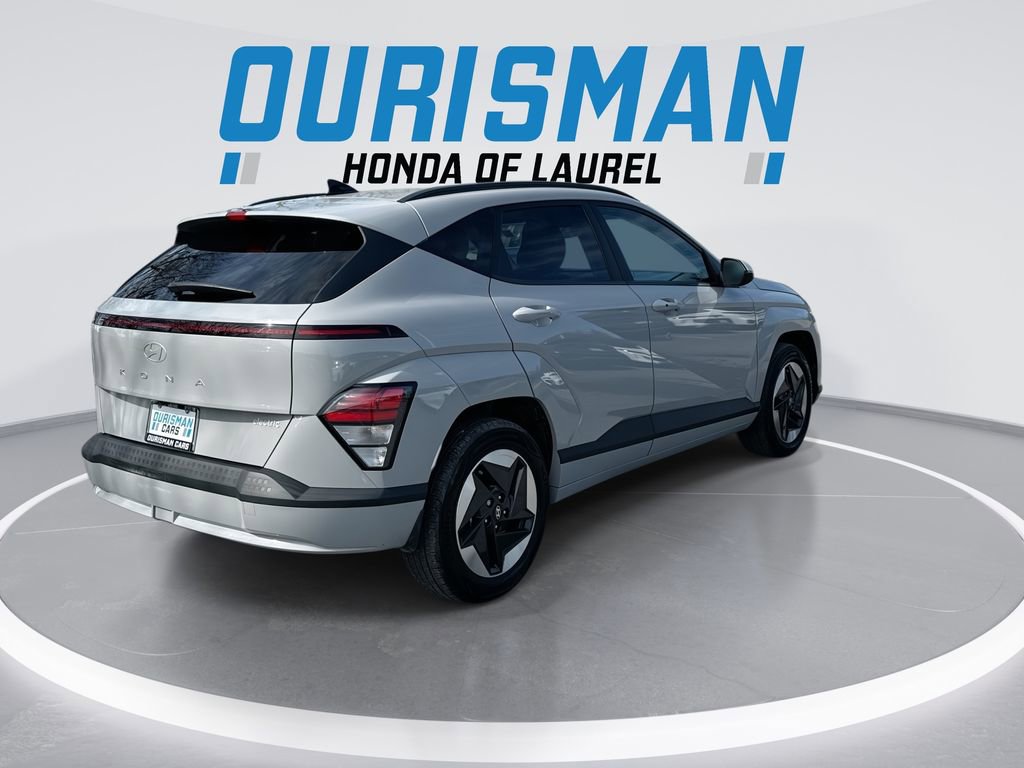 Used 2025 Hyundai Kona SEL image 8