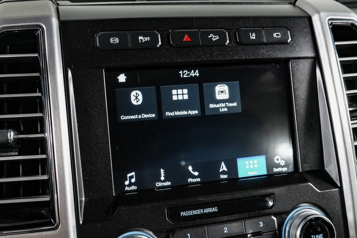 Used 2019 Ford F250 Platinum w/ Platinum Ultimate Package AWD/4WD image 28