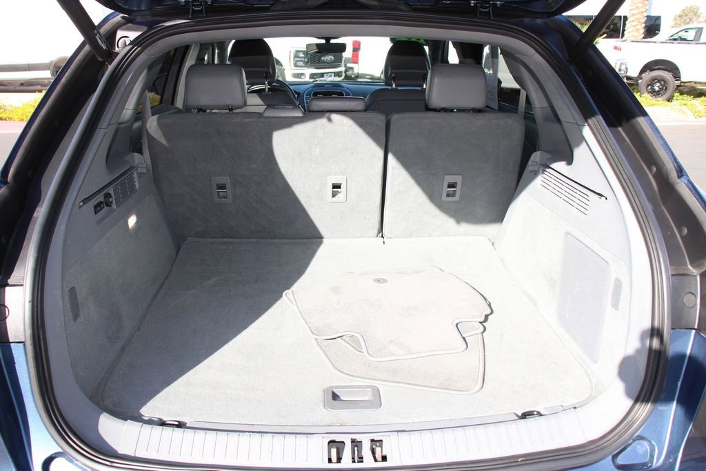 Used 2019 Lincoln Nautilus Reserve FWD image 19