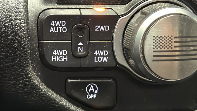 Used 2019 RAM 1500 Big Horn AWD/4WD image 32