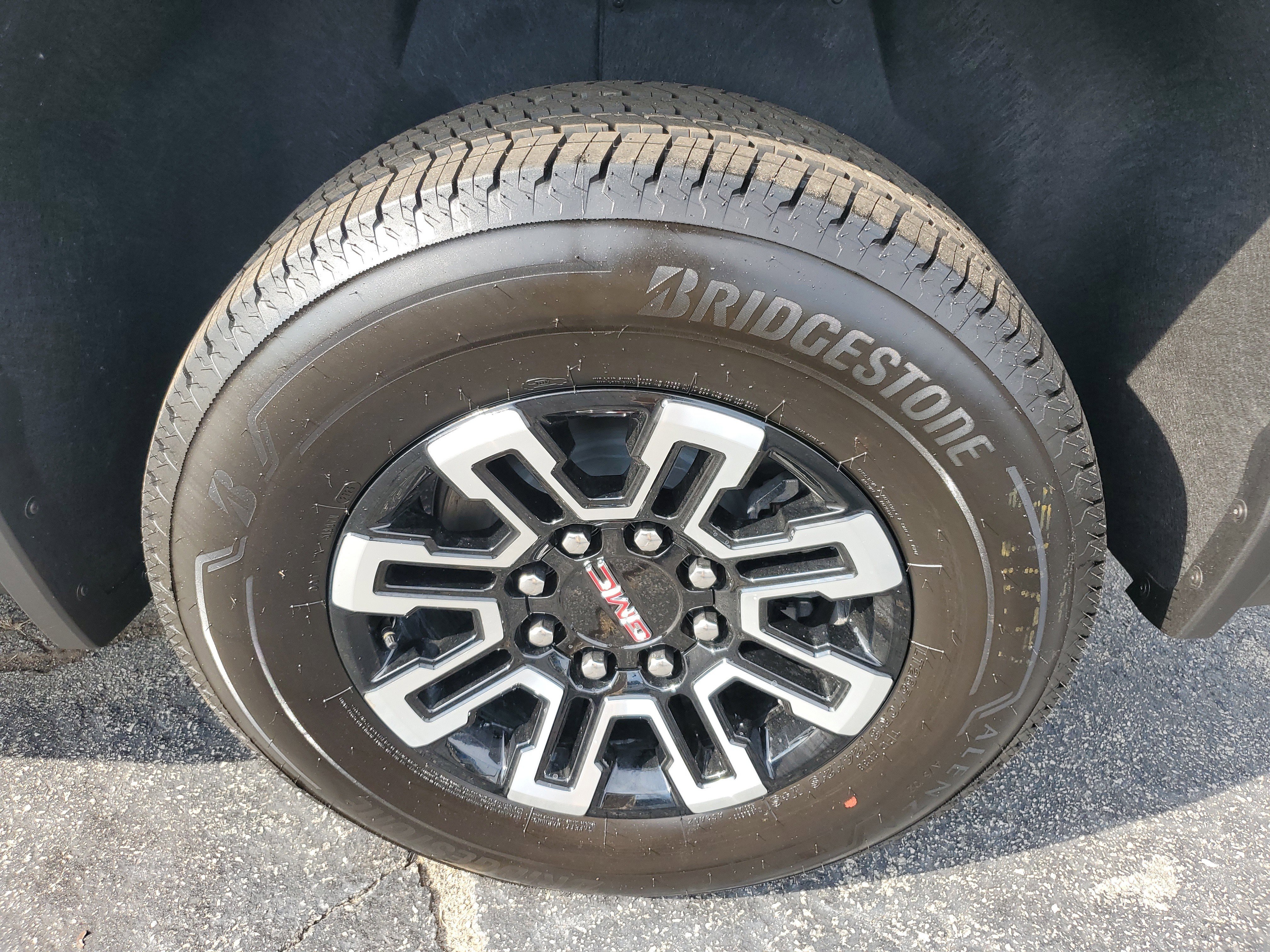 New 2026 GMC Sierra EV Elevation image 8