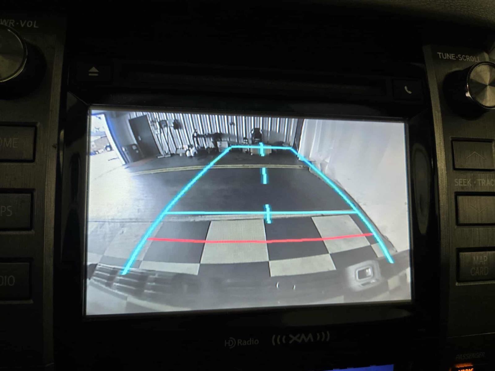Used 2014 Toyota Tundra Limited w/ Limited Premium Package image 27