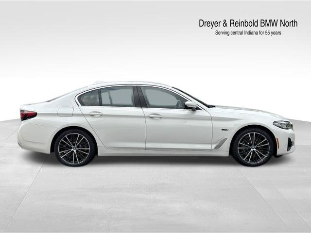 Used 2023 BMW 530e w/ Premium Package RWD image 8