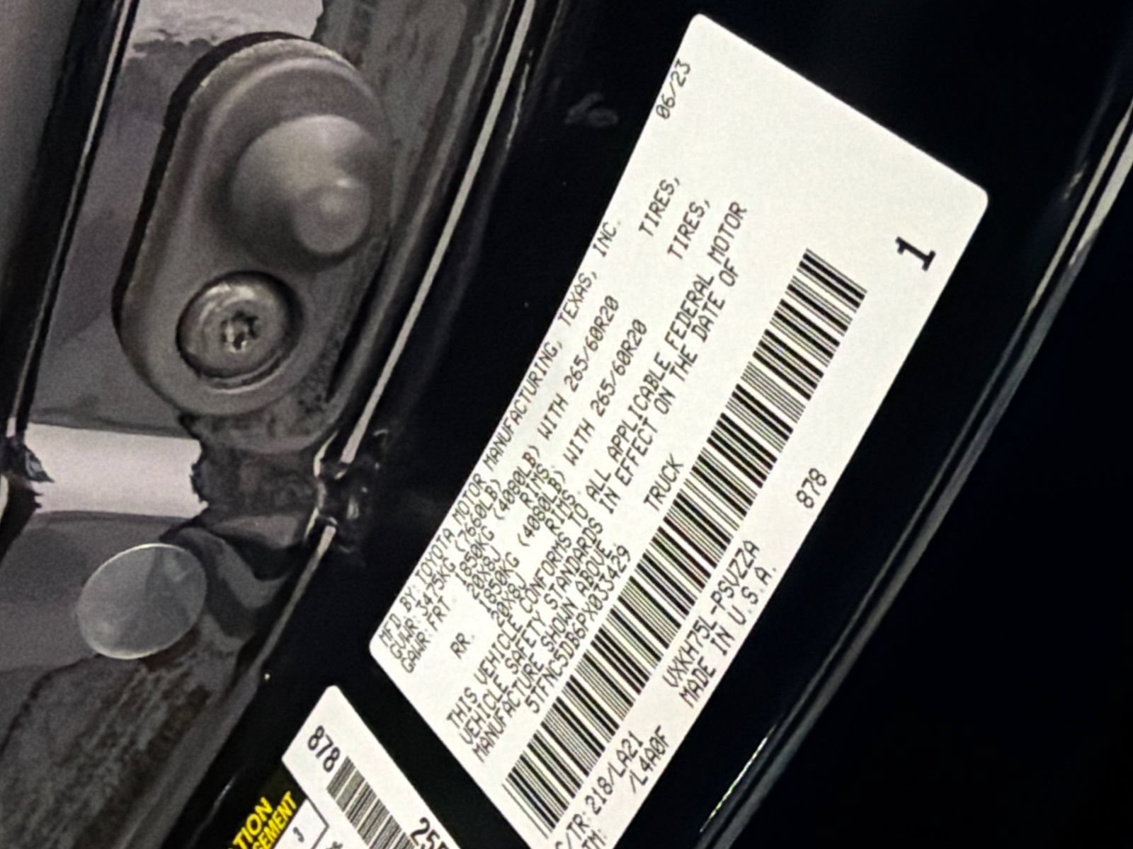 Used 2023 Toyota Tundra Platinum w/ Advanced Package AWD/4WD image 19