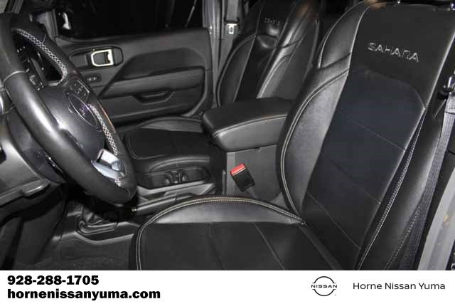 Used 2023 Jeep Wrangler Unlimited Sahara w/ Cold Weather Group AWD/4WD image 4