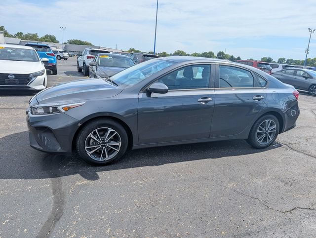 Used 2024 Kia Forte LXS FWD image 4