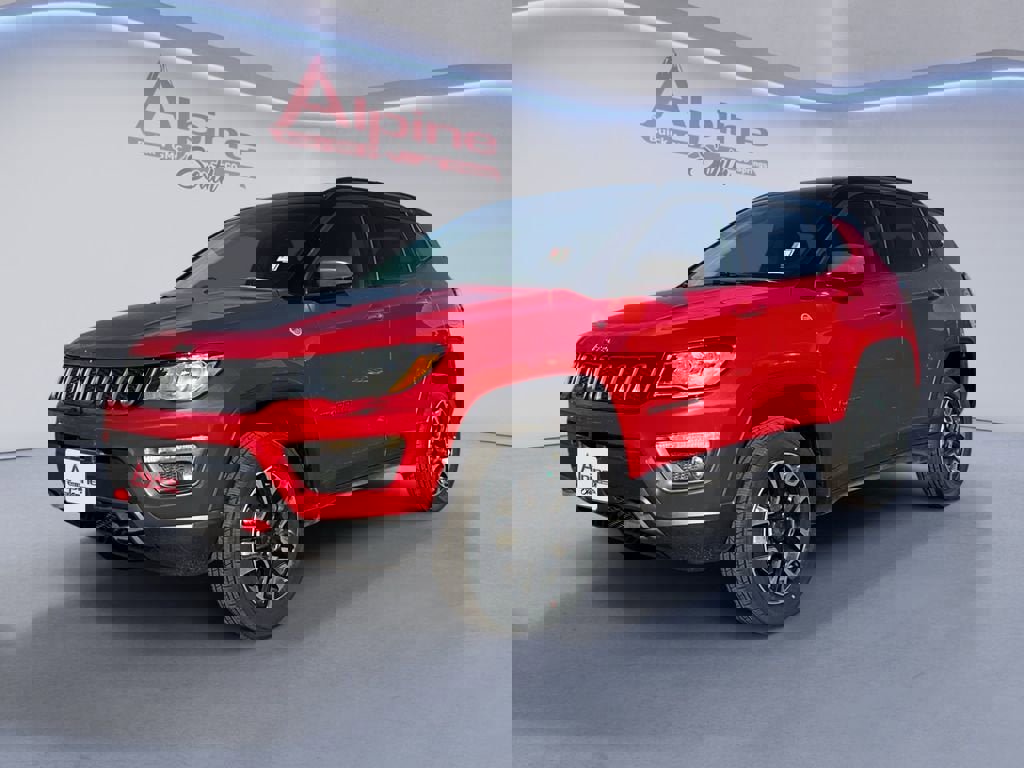 Used 2019 Jeep Compass Trailhawk w/ Cold Weather Group image 1