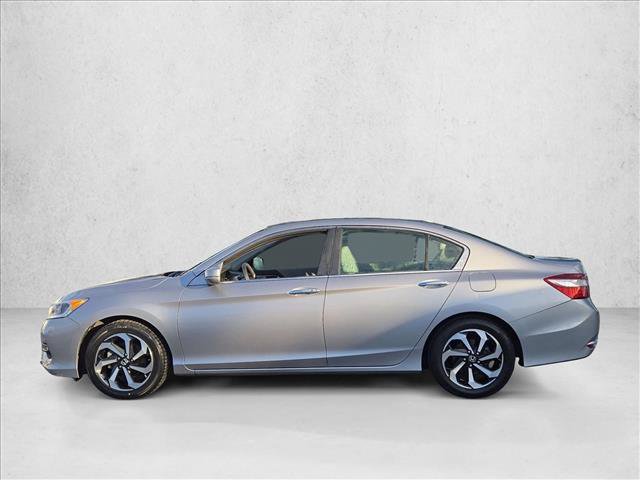 Used 2017 Honda Accord EX image 9