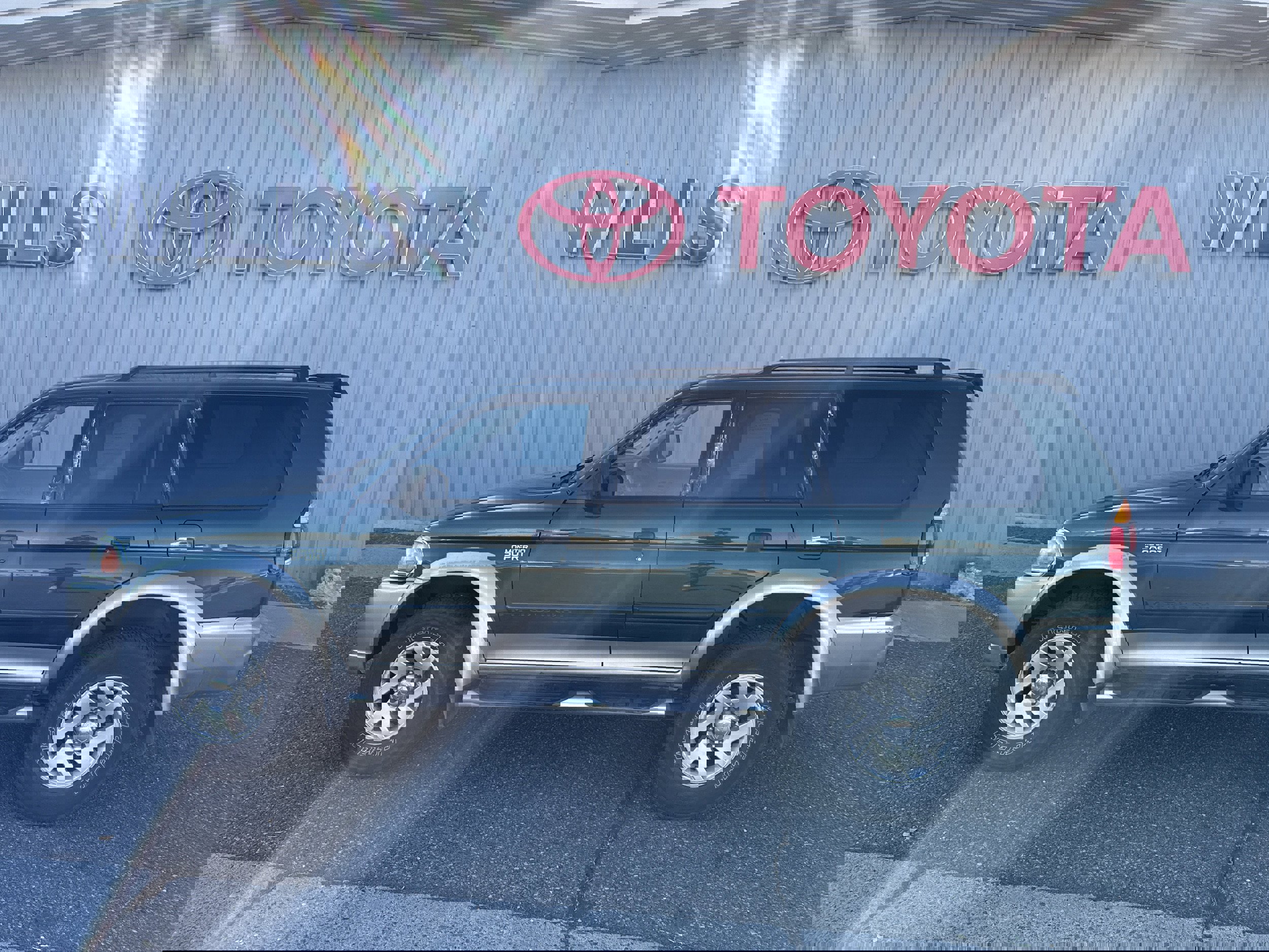 Used 2002 Mitsubishi Montero Sport XLS image 7