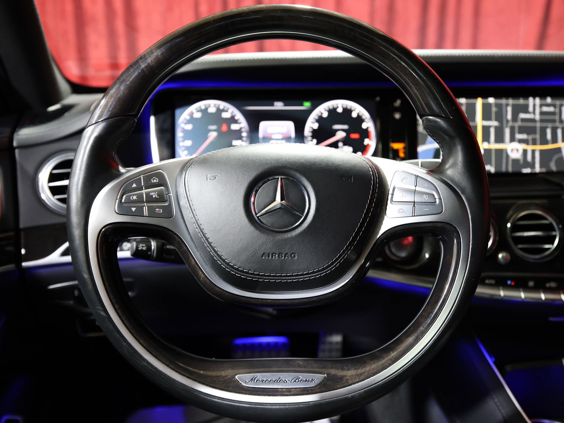 Used 2016 Mercedes-Benz S 550 4MATIC Sedan image 16