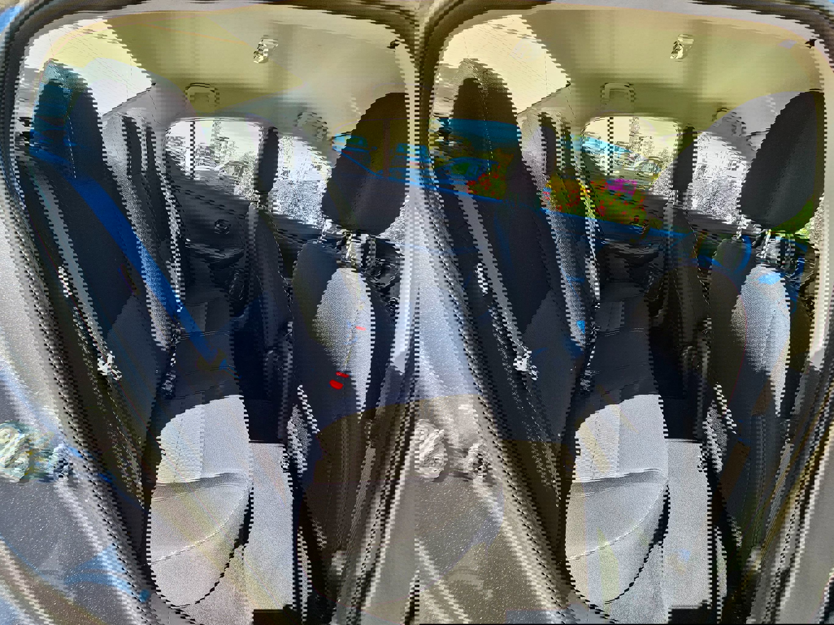 Used 2025 Nissan Sentra SV image 26