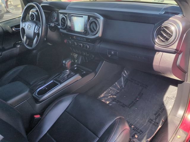 Used 2017 Toyota Tacoma TRD Pro AWD/4WD image 34