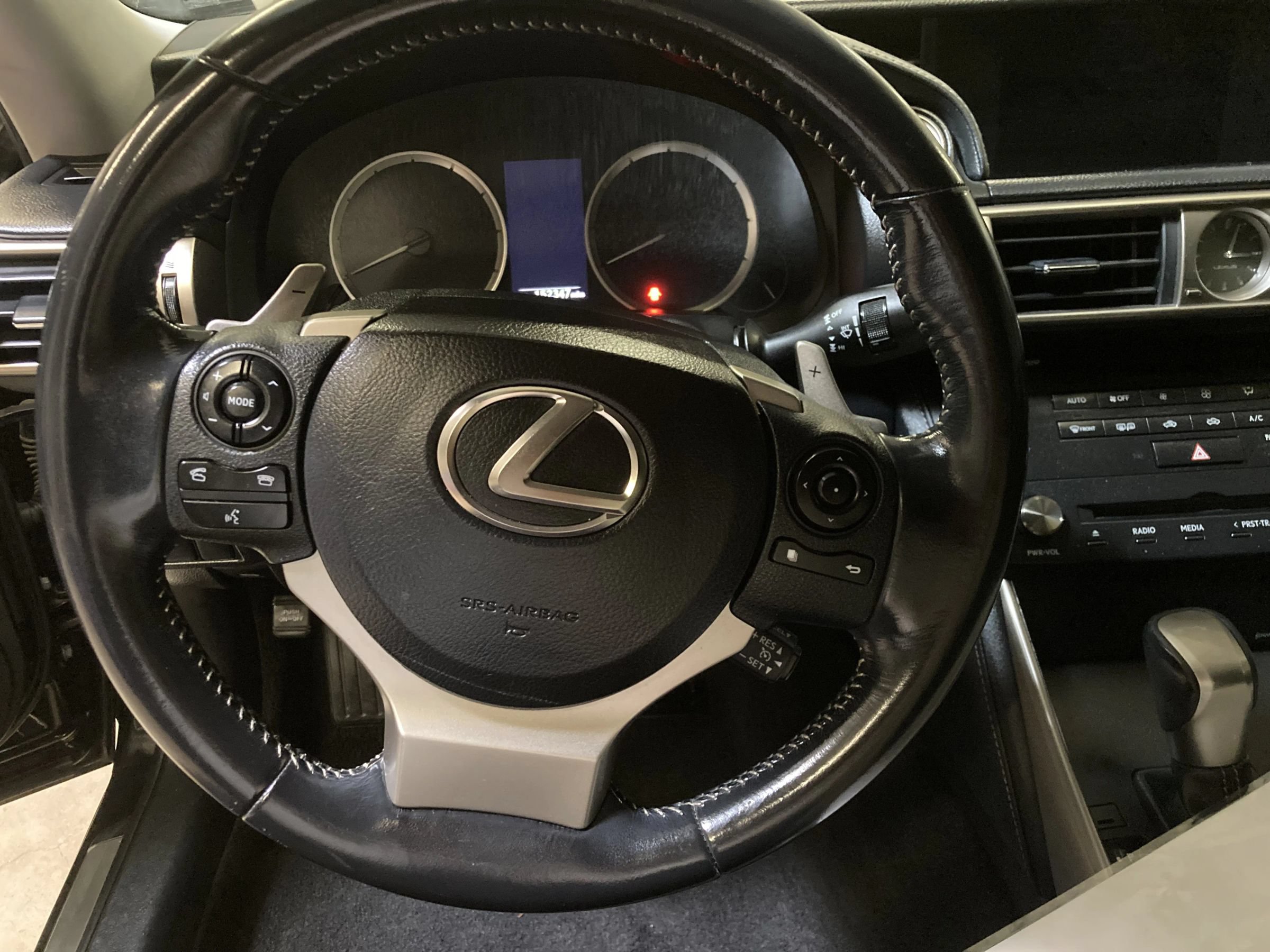 Used 2016 Lexus IS 200t RWD image 29