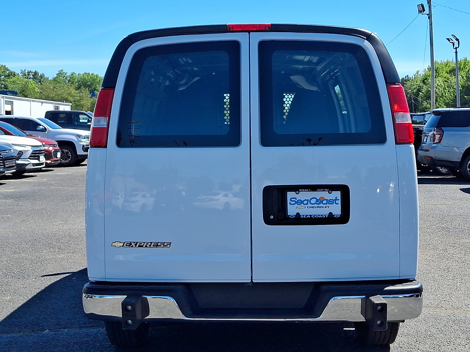 Certified 2024 Chevrolet Express 2500 w/ Driver Convenience Package RWD image 6
