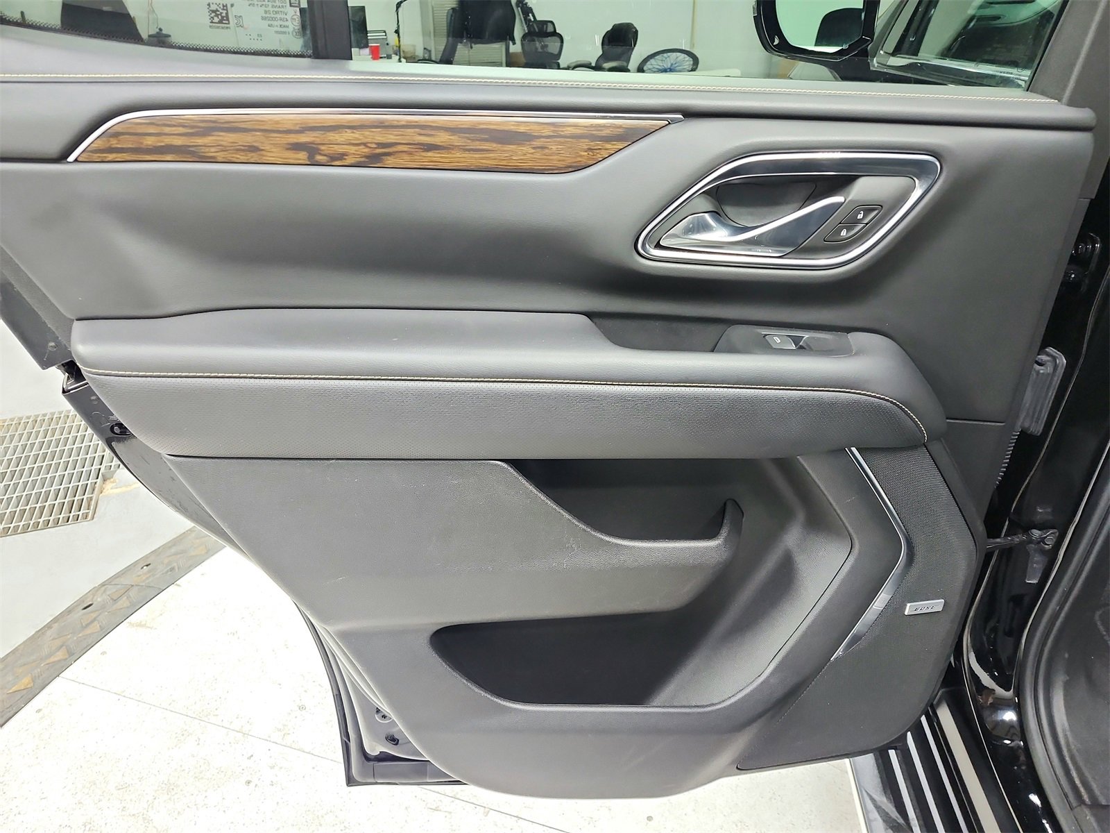 Used 2024 Chevrolet Tahoe Premier image 35