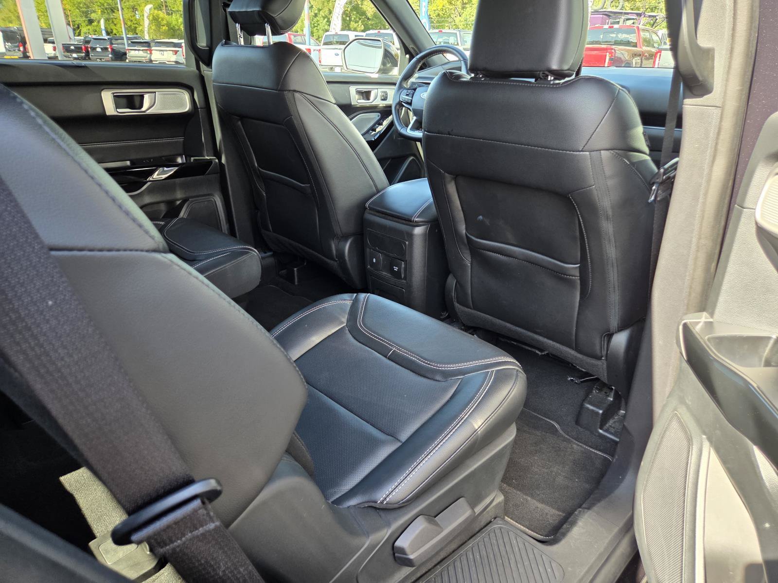 Used 2022 Ford Explorer ST w/ Equipment Group 401A AWD/4WD image 19