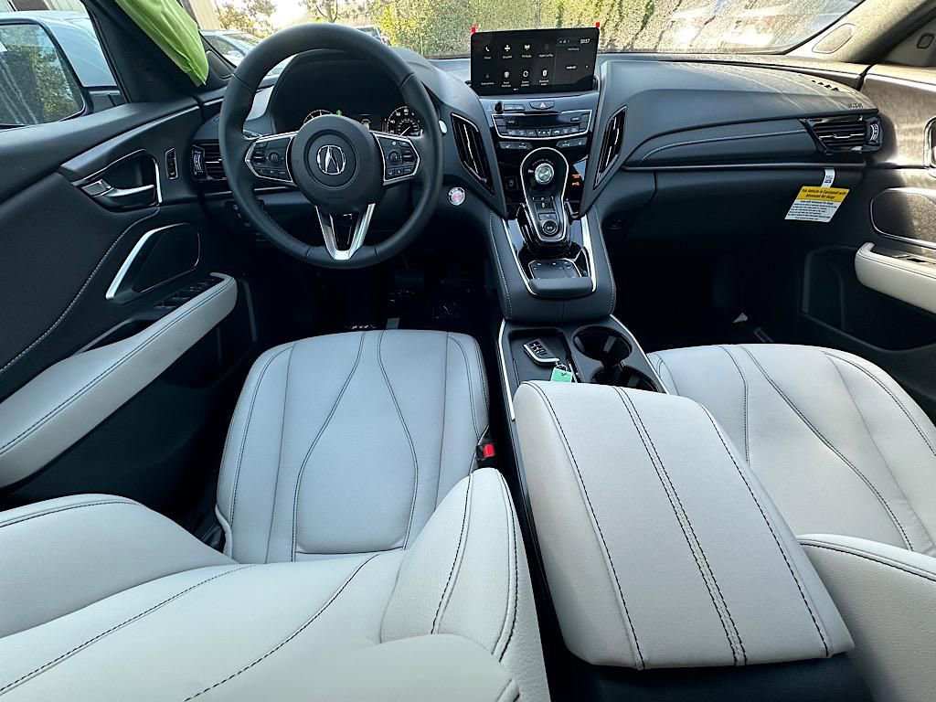 New 2025 Acura RDX SH-AWD image 12