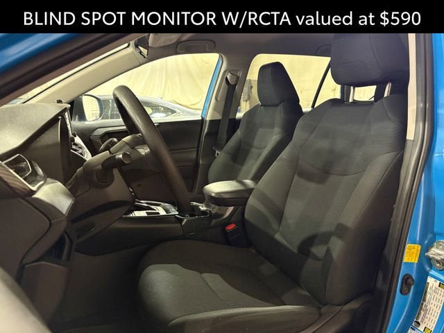 Certified 2020 Toyota RAV4 LE AWD/4WD image 4
