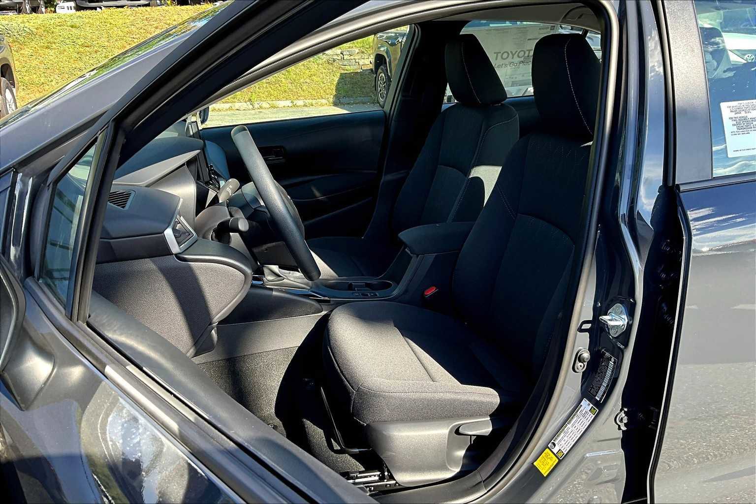 New 2026 Toyota Corolla LE image 9
