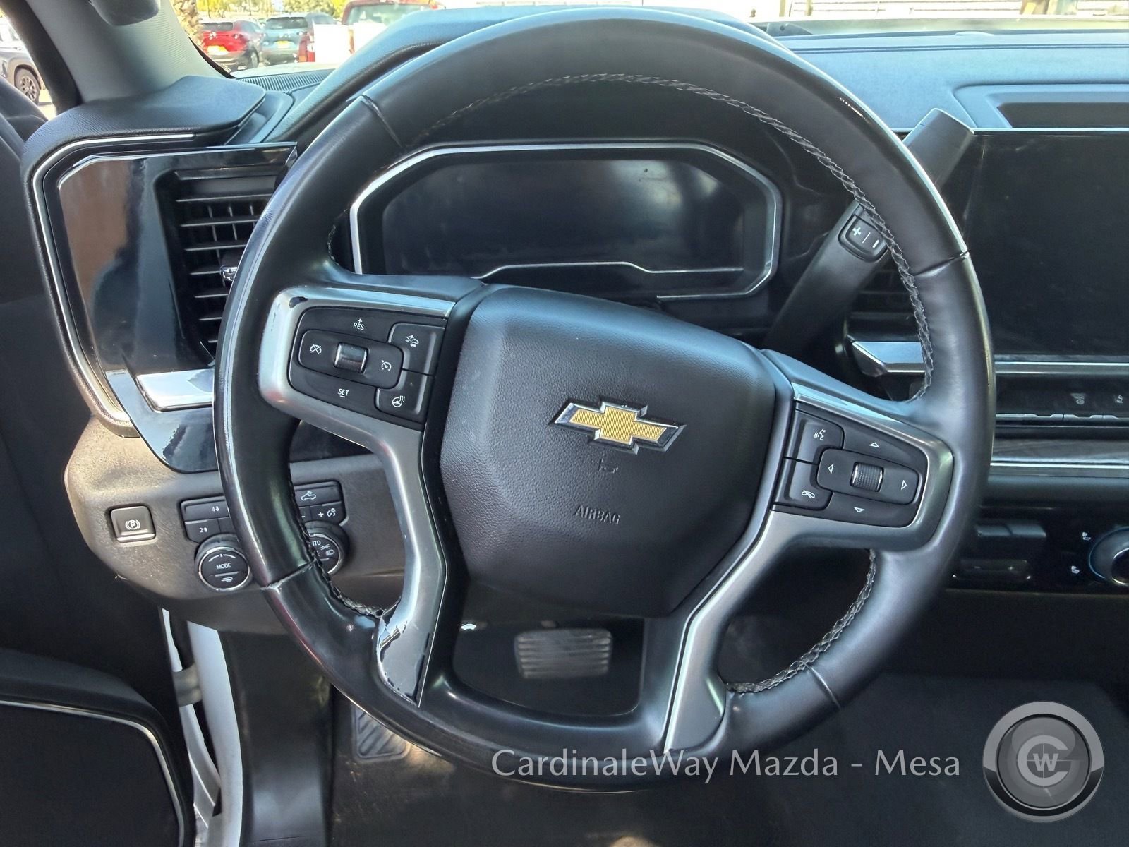 Used 2024 Chevrolet Silverado 2500 LT image 6