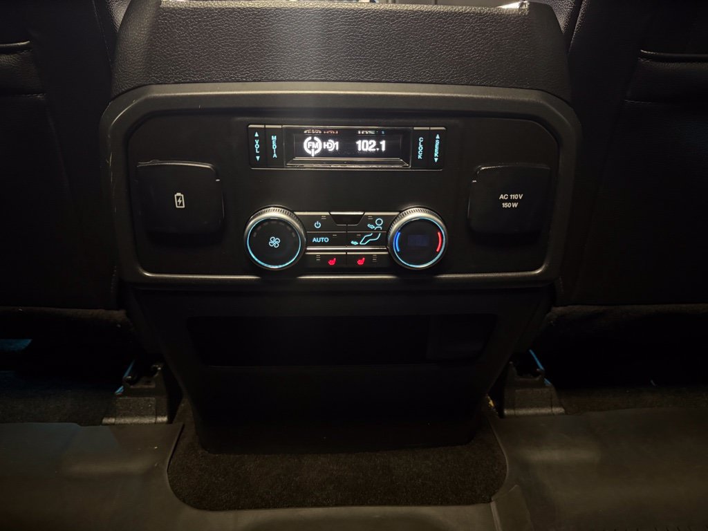Used 2020 Ford Expedition Limited w/ Equipment Group 301A AWD/4WD image 18