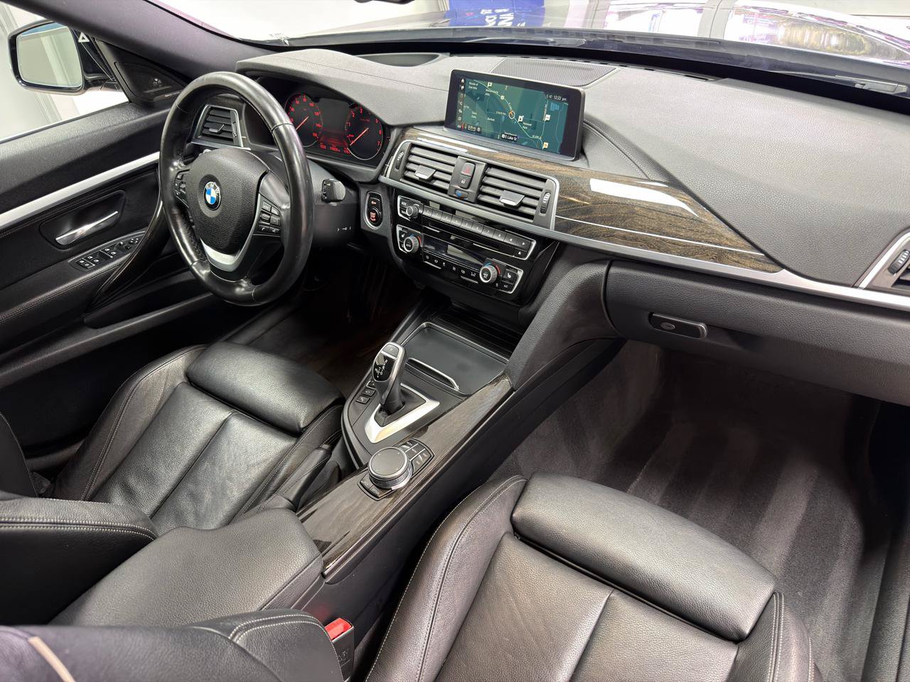 Used 2018 BMW 340i Gran Turismo xDrive AWD/4WD image 26