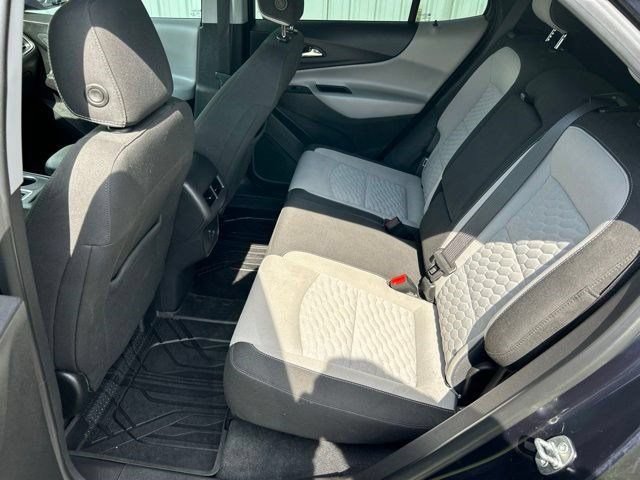 Used 2021 Chevrolet Equinox LS w/ LS Convenience Package AWD/4WD image 34