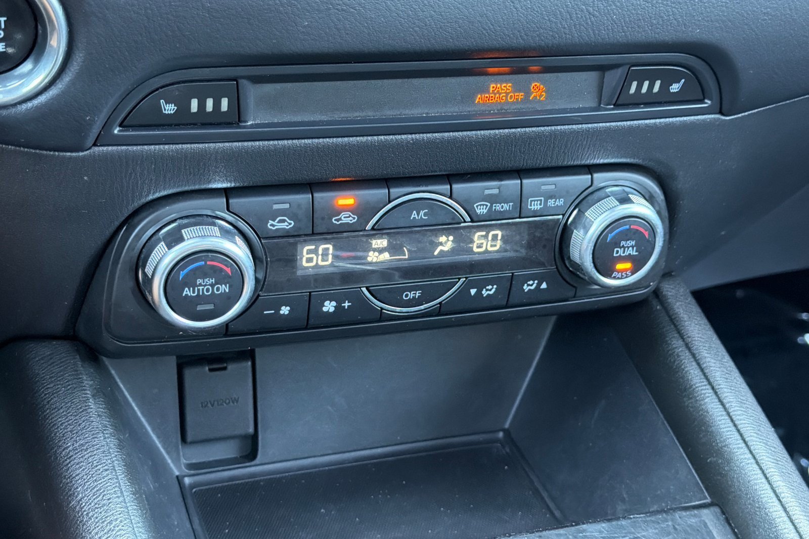 Used 2018 MAZDA CX-5 Touring w/ Preferred Equipment Package AWD/4WD image 19
