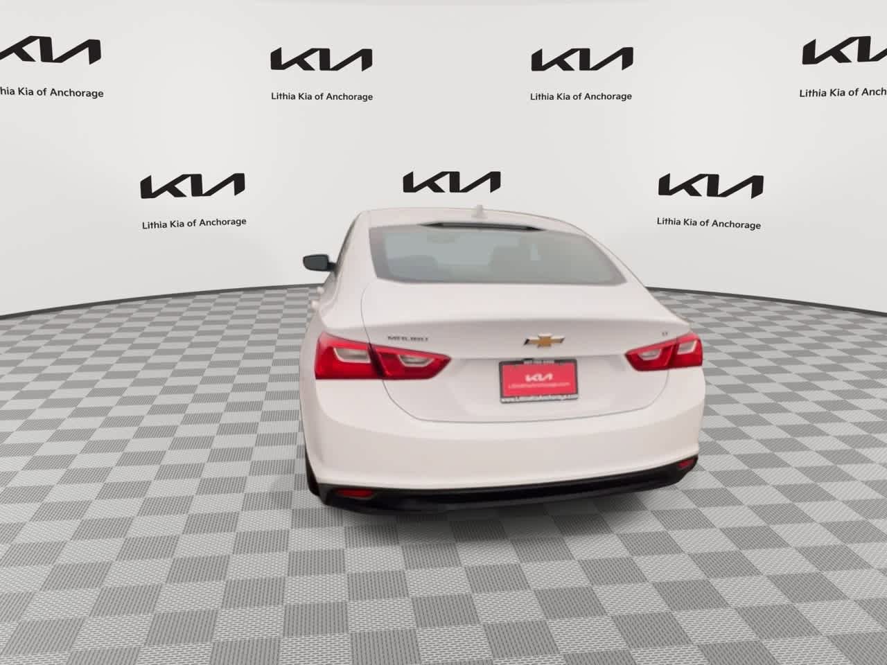 Used 2023 Chevrolet Malibu LT FWD image 7